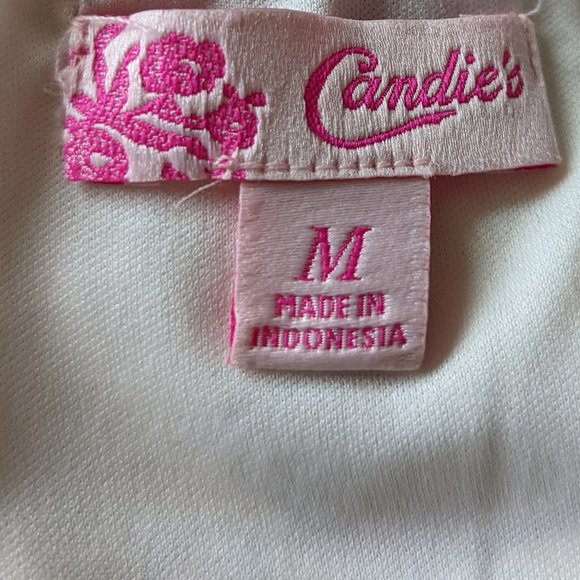 Beautiful Maxi Dress with Vibrant Butterfly Print - Picture 8 of 8